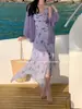 Xiu Xixi 2026 Primavera/Verano Etiqueta Blanca Elegante Vestido de Tirantes de Cintura Alta con Estampado, Vestido de Vacaciones Puro Deseo para Mujer 88482