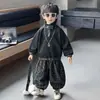 Conjunto de Sudadera con Cuello Alto y Estampado de Leopardo para Niños 2026 Otoño Nuevo Estilo Coreano Chico Fresco Casual Conjunto de Dos Piezas Moderno