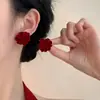 Brincos de Flor Vermelha, Brincos de Celebridade da Internet de Alto Padrão, Novo Estilo Quente de 2025, Elegantes da Moda, Brincos Festivos Cor de Vinho