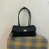 Bolso acolchado de moda coreana y japonesa 2026 nuevo de otoño para mujer, gran capacidad, versátil para ir al trabajo, nicho, bolso de hombro, bolso de axila