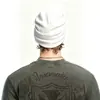 Textura de rayas verticales con estampado de silueta nebulosa, gorro con ambiente fresco, gorro para clima frío, gorro bufanda de subcultura