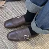 Mocasines Planos de Cuero con Hebilla, Brogue Tallado y Ribete de Piel para Mujer 2026 Nuevo Estilo Coreano Retro con Borlas Slip-On