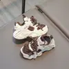 Tênis Casuais Infantis Sapatos para Meninos Modelo Novo Primavera 2026 Tênis Casuais para Correr para Crianças Maiores Sapatos Estilo 'Dad Shoes' para Meninas