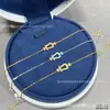 Colar Redondo de Ferradura Fred, Banhado Espessamente com Ouro V 18K, Novo Colar com Fecho Redondo de Ferradura Totalmente Diamantado