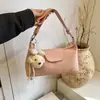Bolso de mano retro minimalista de nicho para mujer, nuevo modelo primavera 2026, bolso de hombro y cruzado de alta gama, elegante y a la moda