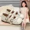 Zapatos de Cuero de Moda para Niñas Estilo Británico Retro 2026 Primavera/Otoño Nuevos Zapatos Individuales de Moda para Niños con Moño y Calados