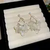 Remate a Bajo Precio~Pendientes de Flor de Cristal de Zirconia Aretes Versátiles de Moda Casual con Diseño Único Accesorios para Orejas