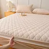 Sábana Bajera Impermeable con Forma de Diamante Ultrasónica Ajustable Comercio Exterior Transfronterizo Amazon Protector de Colchón Simmons Sábana Bajera al por Mayor