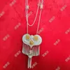 Joyería de Plata Yi de Daliangshan Sichuan Plata Mate Tradicional Étnica para Mujer Placa de Nombre Collar Performance Especial Danza Retro