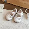 Sandalias de Malla con Moño y Punta Cerrada para Niñas, Estilo Nuevo Primavera/Verano 2026, Zapatos de Bebé de Cuero Suave para Niños Pequeños, Elegantes Zapatos de Princesa