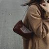 Bolsa de Braço para Mulheres 2026 Nova Elegante Bolsa de Ombro Estilo Coreano Inverno Design de Nicho Simples Casual Pequena Bolsa de Meia-Lua