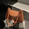 Bolso de Mano de Diseño de Nicho Único y Hermoso para Mujer, Elegante Modelo Nuevo Primavera 2026, Bolso Cuadrado Pequeño de Hombro Cruzado