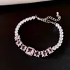 Pulsera de Estrella de Zirconia Cuadrada Rosa Dulce, Sensación de Lujo Ligero y Alta Gama, Moda de Nicho Inspirada en el Diseño, Accesorio de Mano Versátil