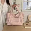 Bolsa de mano retro americana transfronteriza para motocicleta para mujer, primavera 2026, gran capacidad, bolso casual de hombro y axila a la moda, moderno