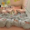 Juego de ropa de cama de Clase A de cuatro piezas, algodón puro lavado, nuevo diseño de dibujos animados 2025, sábana y funda de edredón, juego de tres piezas para dormitorio de estudiante 4