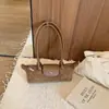 Bolso de ante vintage para debajo del brazo para mujer, nuevo bolso de mano de moda trendy 2026, bolso de hombro simple para debajo del brazo