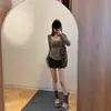 Estilo Deseo Puro Modelo 2026 Otoño Nueva Camiseta de Manga Larga Ajustada que Resalta la Clavícula con Diseño de Cuello en U para Mujer