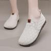 Zapatos de Tela de Pekín Antiguo Nuevos de Primavera y Verano 2025 para Mujer Ligeros Transpirables Zapatos de Madre Versátiles Suela Blanda Cómodos Zapatos Casuales para Mujer