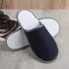 Pantuflas Desechables de Terciopelo Coral para Hotel, B&B, Hotel, Salón de Belleza, Engrosadas, Antideslizantes, Cálidas, Ligeras, Venta al por Mayor por Fabricante