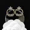 Pendientes de alta calidad para todo tipo de atuendos, pendientes de moda para hombres y mujeres, letras de pedrería, todo a juego, pasador de plata s925, accesorios de aleación