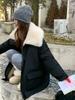 Chaqueta de Algodón con Plumas Estilo Nuevo Invierno 2026 para Mujer, Abrigo Corto de Algodón Engrosado, Chaqueta de Algodón Acolchada de Lana de Cordero Versátil y Holgada a la Moda