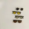 Óculos de Sol Tendência Estilo Influenciador com Armação Quadrada e Detalhes que Valorizam o Rosto, Adequado para Mulheres, Estiloso para Fotos de Rua, Proteção Solar e Proteção UV