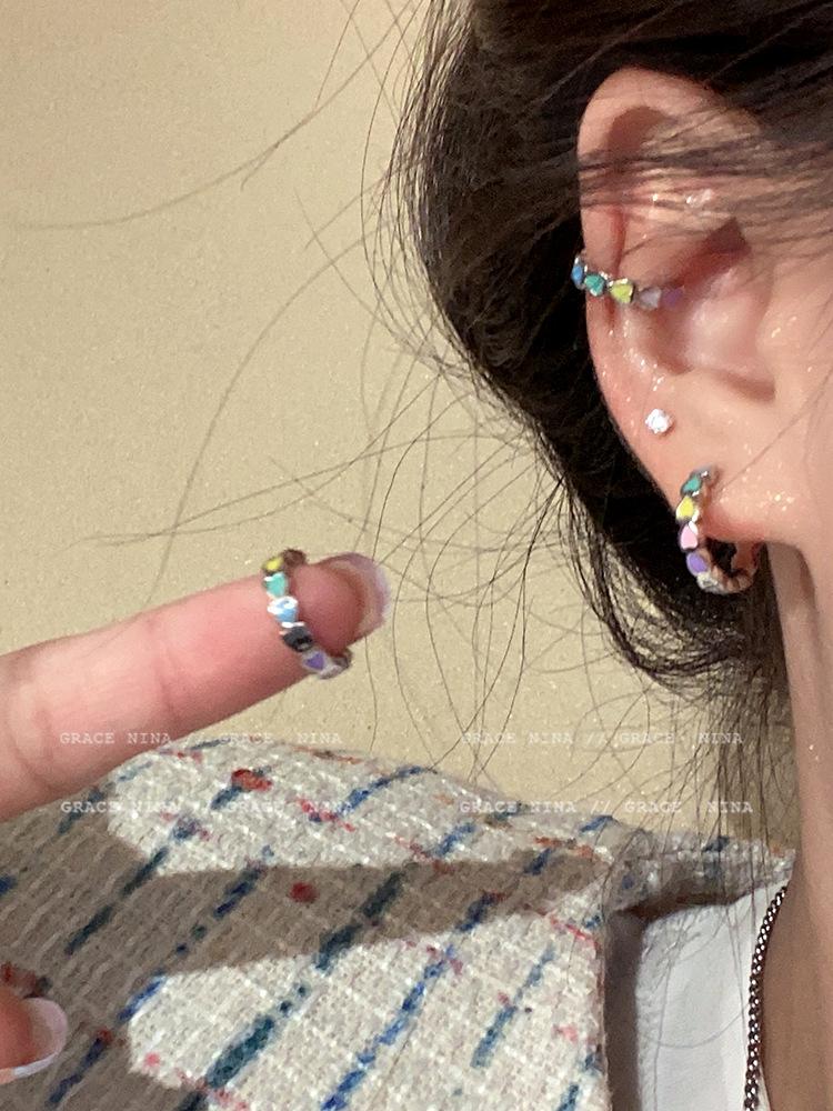 智贝主图_3春日浪漫~彩虹爱心耳环女高级感耳夹小众设计耳饰