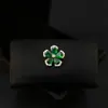 Broche com Acabamento de Luxo, Estilo Nicho e Simples, Alfinete de Roupa, Acessório de Pérola para Terno, Broche