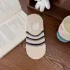 Calcetines de cachorros de dibujos animados para mujer, calcetines invisibles de verano finos y lindos con puntos azules, antideslizantes, de corte bajo para mujer