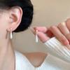 Aretes Colgantes Retro Esmerilados Estilo Coreano para Mujer, Lujo Ligero de Alta Gama, Simples para el Día a Día, Accesorios Pequeños para las Orejas