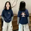 Roupa infantil camiseta de manga comprida para crianças médias e grandes algodão puro menina outono listrada retalhos camisa base camada roupa de outono infantil falsa de duas peças