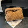 Estilo Fresco Nuevo Estilo Transfronterizo Acolchado Macarrón Gran Capacidad Alto Valor Bolsa de Cosméticos Portátil Bolsa de Felpa