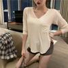 Camiseta de Manga Larga para Mujer 2025 Primavera y Otoño Nuevo Estilo Diseño Cuello en V Camisa Interior Asimétrica Sexy Top Puro Lujuria