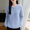 Suéter de punto trenzado con cuello en V estilo lady para mujer, color liso, jacquard suave, suéter de punto con botones, capa base interior