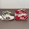 Zapatos de entrenamiento retro de cuero suave para mujer, nuevos zapatos de verano para mujer, zapatillas casuales Forrest Gump de suela plana, versátiles, ligeros