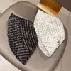 Novo chapéu bucket feminino, versátil e estiloso para primavera e outono, versão coreana da moda, estilo retrô europeu e americano, chapéu de inverno estilo ins japonês