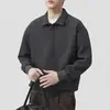Moletom Masculino 2026 Outono Novo com Gola Polo, Marca Tendência Estilo Americano, Peça Superior Casual Solta de Alta Qualidade Cor Sólida com Gola Reversível