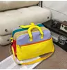 Nueva Bolsa de Viaje Corto Color Block con Exquisito Bordado Multicolor, Bolso de Hombro Multifuncional para Viajes de Negocios, Trayectos Diarios y Abordaje, Bolso Cruzado