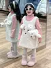 Invierno 2024 Nuevo Ropa Infantil Coreana Niñas Estilo Occidental Chaleco Bordado con Orejas de Mao Sin Mangas con Forro de Felpa