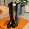 Versión de Piel de Vaca~Botas de Caballero Redondas Estilo Británico para Mujer Versátiles de Tacón Bajo Grueso Caña Ancha Tubo Recto Botas Suela Gruesa Caña Alta Botas Largas