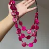 Colar Bohemian Rosa com Botão Redondo de Casca de Coco para Mulheres, Acessório de Corrente para Clavícula Versátil Estilo Retro de Férias Europeu e Americano