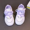 Sapatos Infantis Sapatinhos Brancos 2026 Novo Outono Tênis de Skate Infantil Antiderrapante Crianças Médias e Grandes Meninas Sola Macia Sapatos Esportivos