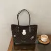 Bolsa Tote de Ombro Único e de Mão Nova de Alta Qualidade, Grande Capacidade, Bolinhas Fofas, Estrelas, Moda de Luxo, Outono 2026