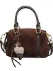 Bolsa de camurça para mulheres, nova coleção outono/inverno 2026, design de nicho, bolsa transversal, acabamento fosco popular, bolsa tote retrô