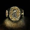 Anillo para hombre con escudo cruzado, estilo retro europeo y americano, con personalidad, estilo ebay AliExpress, con explosiones transfronterizas.