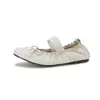 Frango frito macio~Versão pele de cordeiro temperamento gentil confortável Sapatos rolo de ovo 2026 Outono estilo fofo Laço Sapatos de avó femininos