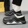 Chinelos de algodão de inverno para usar em casa para mulheres, forrados com fleece para aquecimento, chinelos de sola grossa para casais, chinelos fechados para homens, chinelos pós-parto para mulheres
