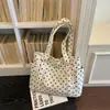 Bolso tote minimalista de lunares estilo coreano, bolso de lona casual para el día a día, nuevo modelo 2026, bolso de pana de gran capacidad para el hombro para mujer