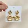 Pendientes Retro de Múltiples Estilos con Toque de Alta Gama Textura Exagerada Colgante Geométrico de Corazón Adornos de Oreja de Aleación Venta al por Mayor