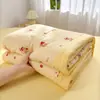 2026 Nuevo Modelo Clase A Sensación de Nube Doble Capa Gasa Colcha de Verano Colcha de Algodón con Estampado Fresco, Colcha Refrescante de Verano, Fabricante de Colchas para Aire Acondicionado